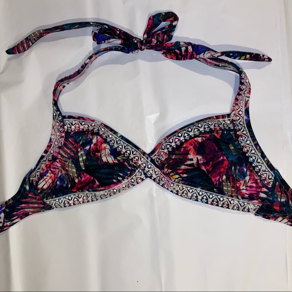 VS swimsuit top